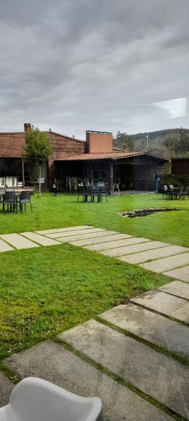 Гостевой дом A Ribeira Do Tambre Тройтосенде Экстерьер фото